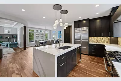 633 Park Street E, Wayzata, MN 55391 - Photo 8