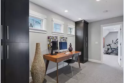 633 Park Street E, Wayzata, MN 55391 - Photo 22