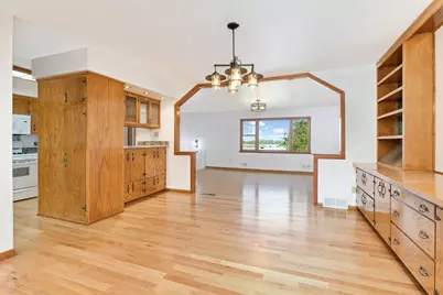 5867 Central Avenue NE, Fridley, MN 55432 - Photo 4