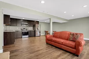 10732 James Cir, Bloomington, MN 55431 - Photo 22