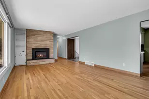 10732 James Cir, Bloomington, MN 55431 - Photo 4