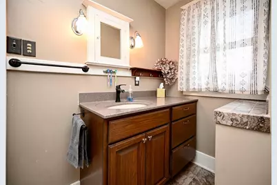 629 W King Street, Winona, MN 55987 - Photo 24