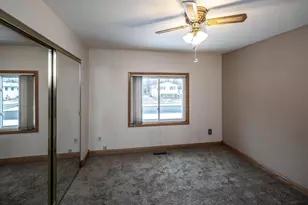 768 Hiawatha Ave, Vadnais Heights, MN 55127 - Photo 14