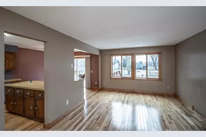 768 Hiawatha Avenue, Vadnais Heights, MN 55127 - Photo 6