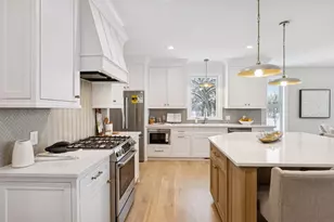 599 Harbor Ct, Shoreview, MN 55126 - Photo 1