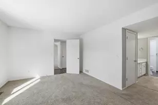 8114 Pennsylvania Rd, Bloomington, MN 55438 - Photo 14