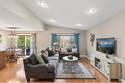 18821 Joplin Avenue, Lakeville, MN 55044 - Photo 6