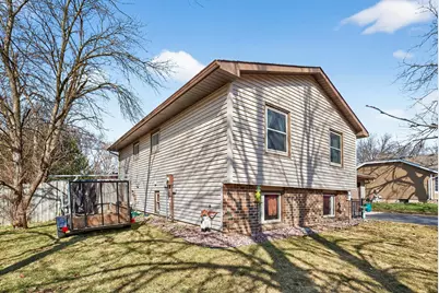 18821 Joplin Avenue, Lakeville, MN 55044 - Photo 2