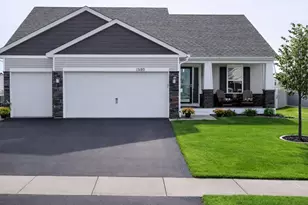15180 Emory Cir, Apple Valley, MN 55124 - Photo 2