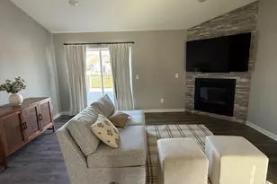 15180 Emory Cir, Apple Valley, MN 55124 - Photo 12