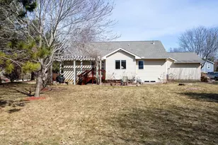 634 Jefferson St, River Falls, WI 54022 - Photo 30