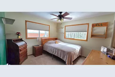 321 Shorewood Drive, International Falls, MN 56649 - Photo 12