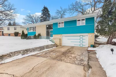 160 Stonybrook Way NE, Fridley, MN 55432 - Photo 1