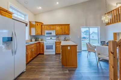 803 1st Street NW, New Prague, MN 56071 - Photo 4