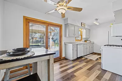 1209 45 1/2 Avenue NE, Columbia Heights, MN 55421 - Photo 8