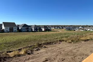 3826 Wren Ave, Shakopee, MN 55379 - Photo 2