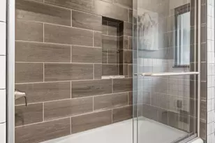 409 Westwood Dr S, Golden Valley, MN 55416 - Photo 34