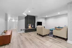 409 Westwood Dr S, Golden Valley, MN 55416 - Photo 36