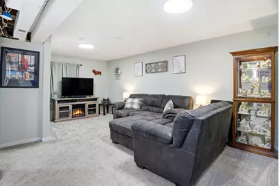 2303 7th Avenue E, North Saint Paul, MN 55109 - Photo 22