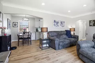 2303 7th Ave E, North Saint Paul, MN 55109 - Photo 8