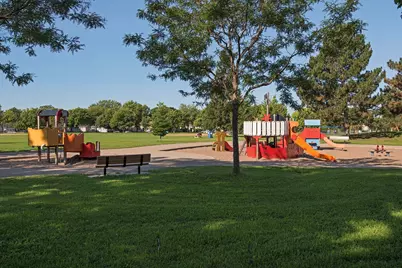 5513 Bryant Avenue N, Brooklyn Center, MN 55430 - Photo 42