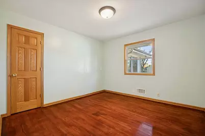 5513 Bryant Avenue N, Brooklyn Center, MN 55430 - Photo 22