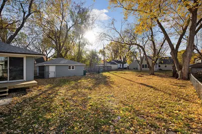 5513 Bryant Avenue N, Brooklyn Center, MN 55430 - Photo 38