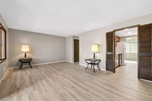 7604 Hampshire Ave N, Brooklyn Park, MN 55428 - Photo 6