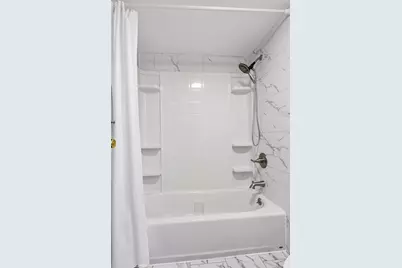 7604 Hampshire Avenue N, Brooklyn Park, MN 55428 - Photo 20