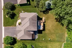 18150 Gladstone Blvd N, Maple Grove, MN 55311 - Photo 52