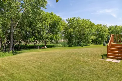 18150 Gladstone Boulevard N, Maple Grove, MN 55311 - Photo 4