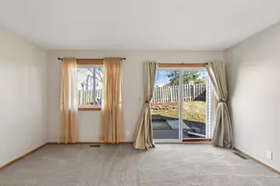 406 Livingston Ave, Saint Paul, MN 55107 - Photo 10