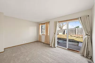 406 Livingston Avenue, Saint Paul, MN 55107 - Photo 8
