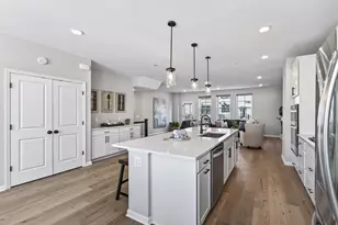 875 W Falls Passage, Saint Paul, MN 55116 - Photo 18