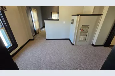 411 5th Street NW, Austin, MN 55912 - Photo 24