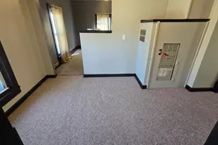 411 5th St NW, Austin, MN 55912 - Photo 24