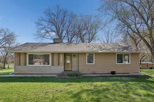 921 S Meadow Rd, Litchfield, MN 55355 - Photo 38