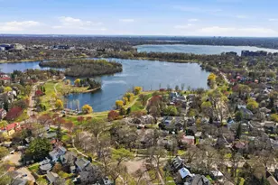 2200 Kenwood Pkwy, Minneapolis, MN 55405 - Photo 42