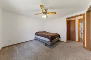 1323 Greenwood Pl, Faribault, MN 55021 - Photo 22