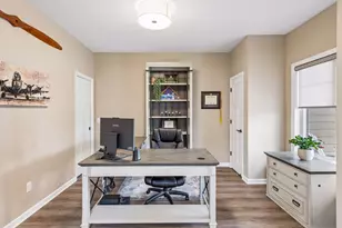 2055 Oakpointe Dr, Waconia, MN 55387 - Photo 6