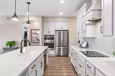 2055 Oakpointe Drive, Waconia, MN 55387 - Photo 10