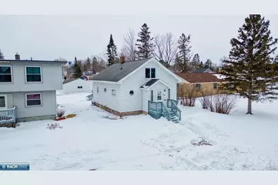 411 9th Street NW, Chisholm, MN 55719 - Photo 2