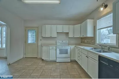 411 9th Street NW, Chisholm, MN 55719 - Photo 22