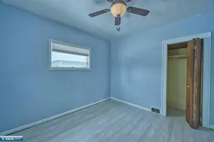 411 9th St NW, Chisholm, MN 55719 - Photo 16