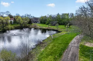 8920 Vickors Crossing, Brooklyn Park, MN 55443 - Photo 40