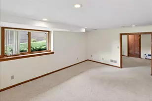 8920 Vickors Crossing, Brooklyn Park, MN 55443 - Photo 32