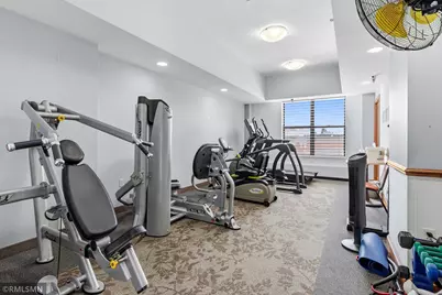 7600 Golden Valley Road #409, Golden Valley, MN 55427 - Photo 20
