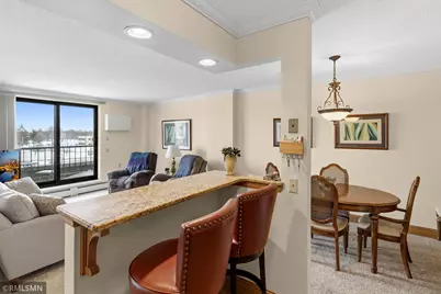 7600 Golden Valley Road #409, Golden Valley, MN 55427 - Photo 4