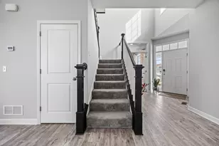 18504 70th Ave N, Maple Grove, MN 55311 - Photo 2