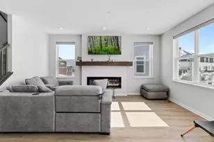 6662 Wildflower Wy, Minnetrista, MN 55331 - Photo 8